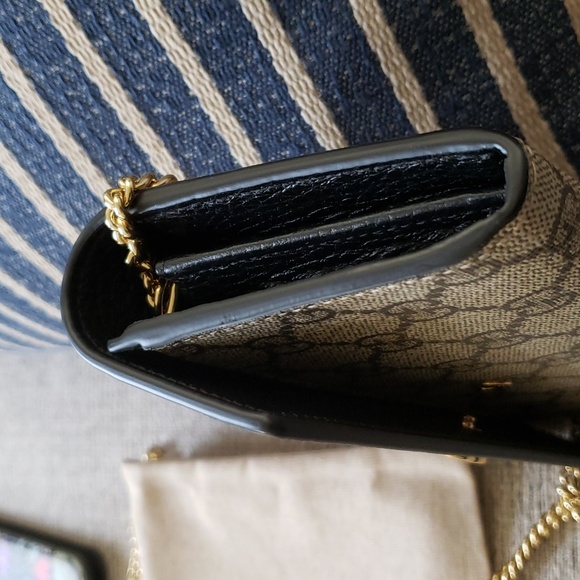 Gucci wallet on chain - Picture 3 of 6